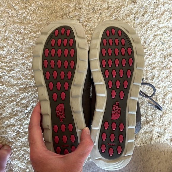 The North Face boots - Picture 4 of 4